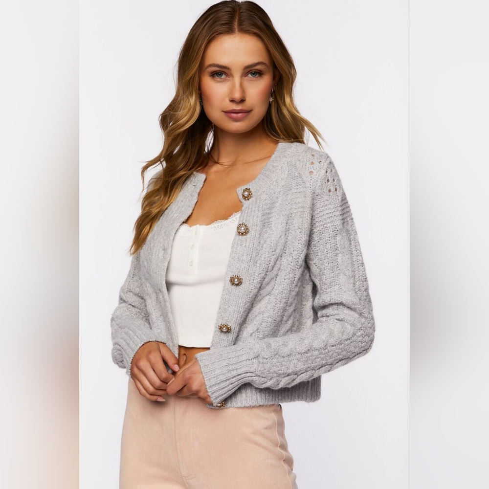 Gray Faux Pearl Button Cardigan! NWT!